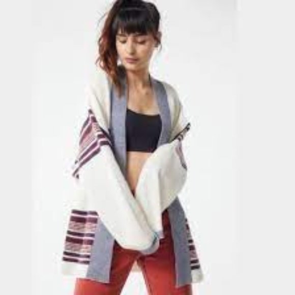 Urban Outfitters Kassi Stripe Oversized Cardigan Size XS OB830584 - Picture 1 of 4